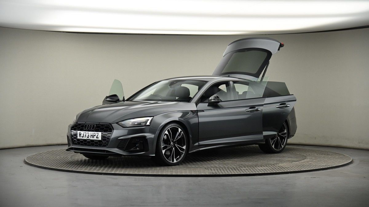 More views of Audi A5