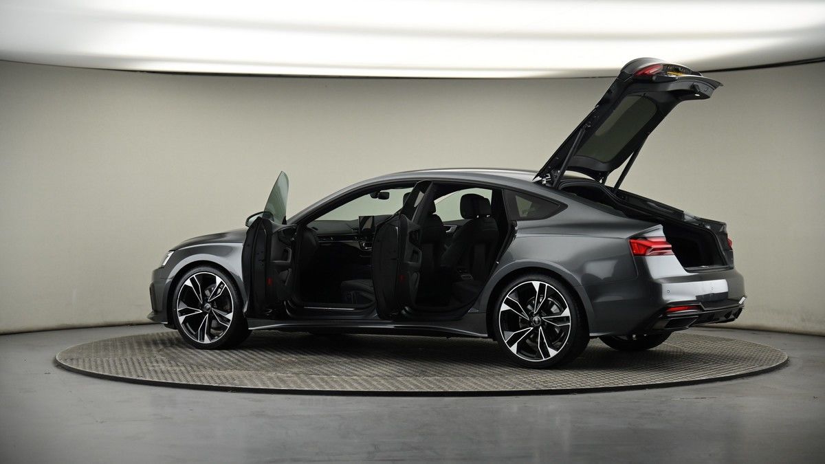 More views of Audi A5