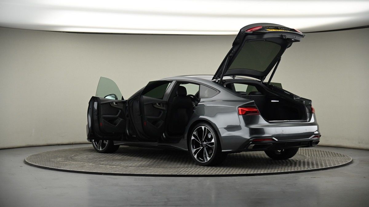 More views of Audi A5