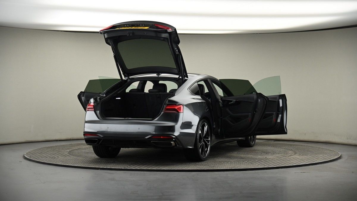 More views of Audi A5