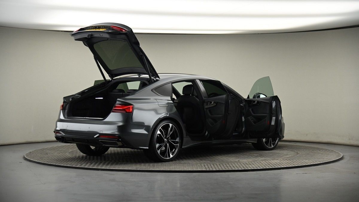 More views of Audi A5
