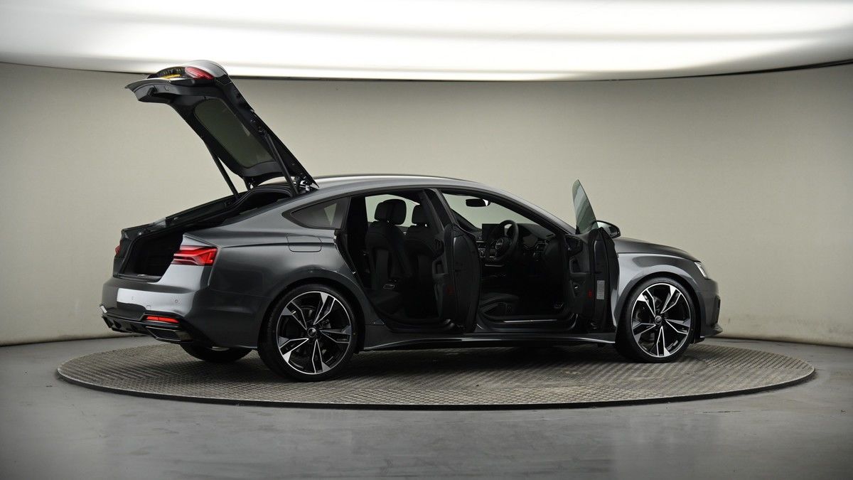 More views of Audi A5