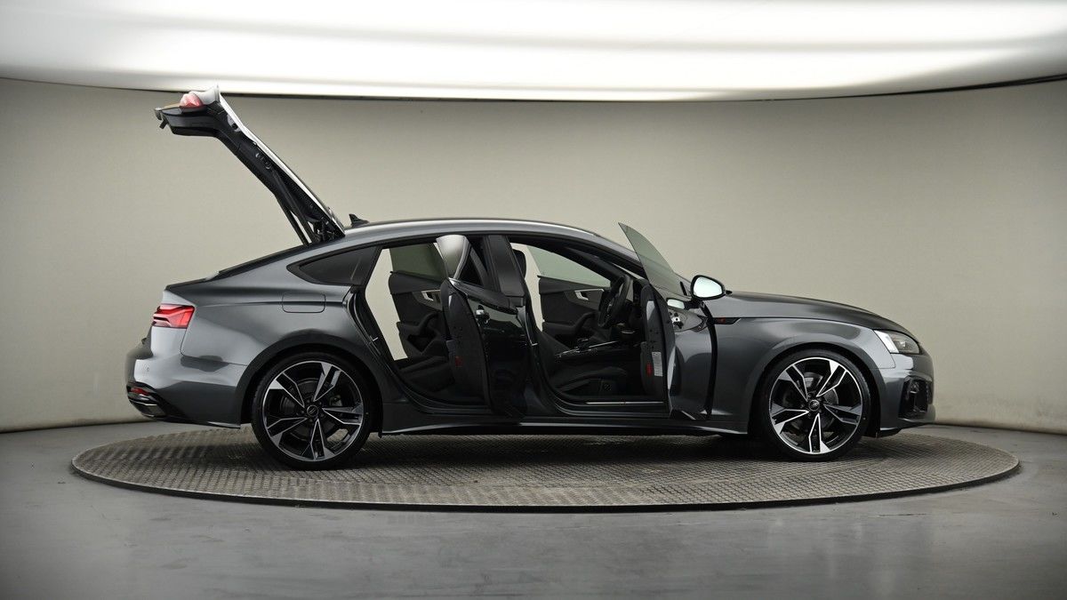 More views of Audi A5