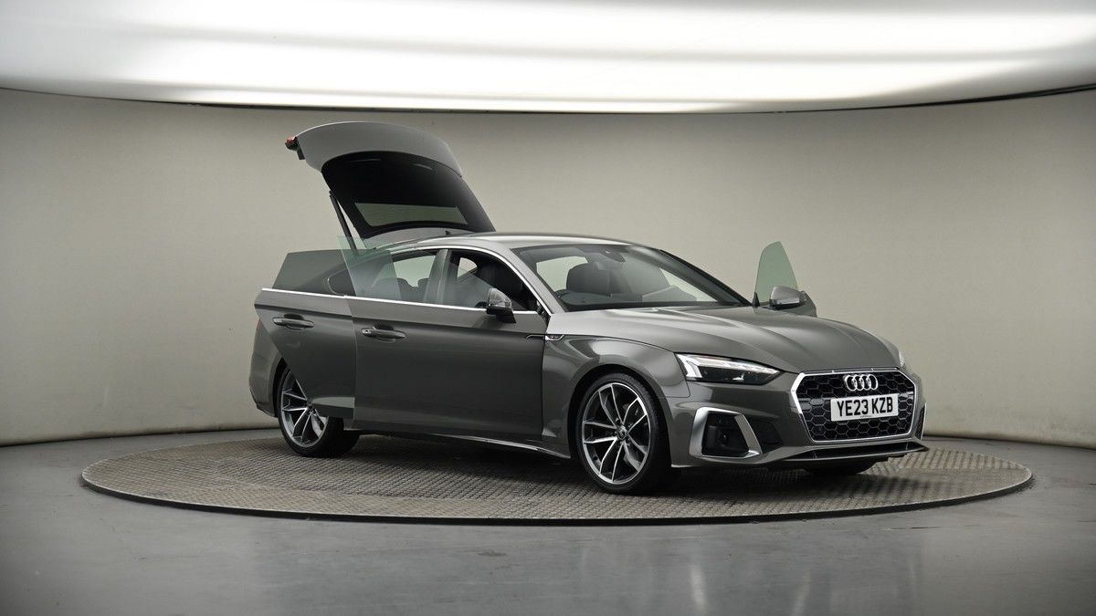 More views of Audi A5