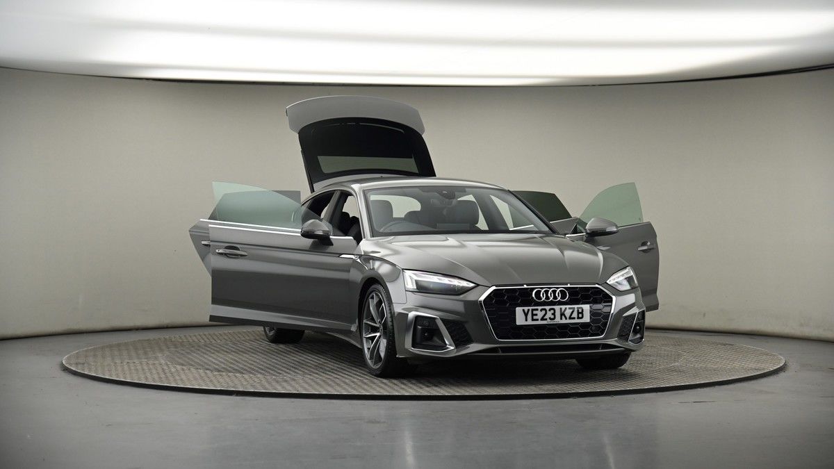 More views of Audi A5