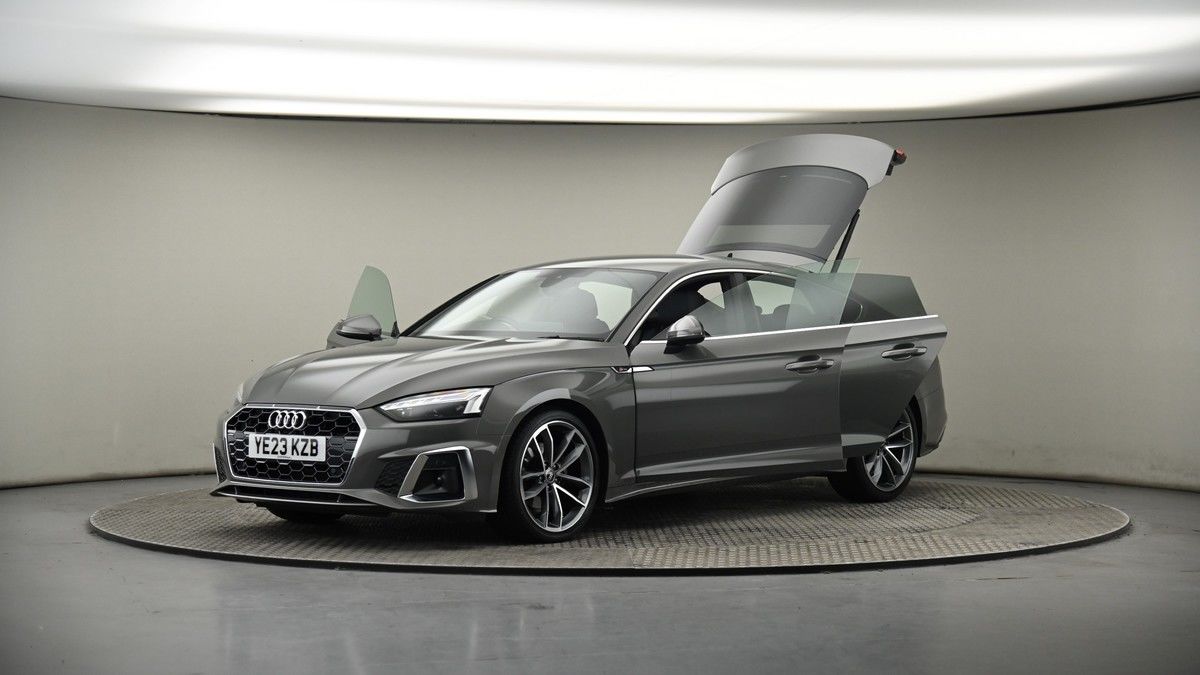 More views of Audi A5