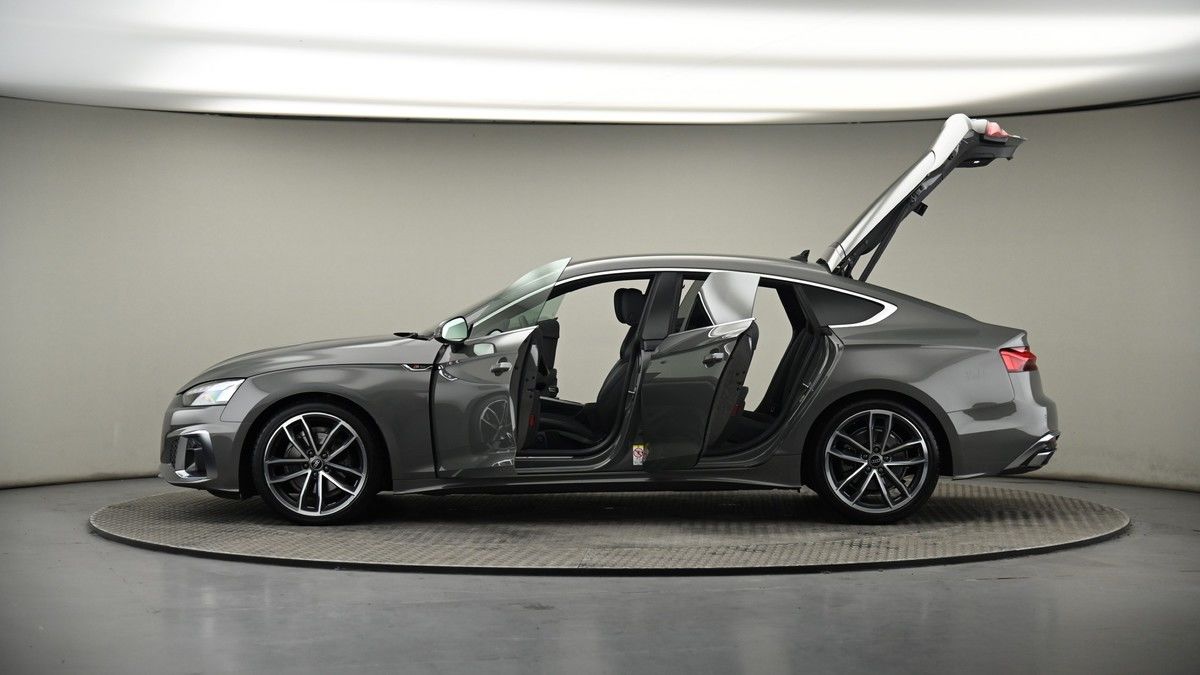 More views of Audi A5