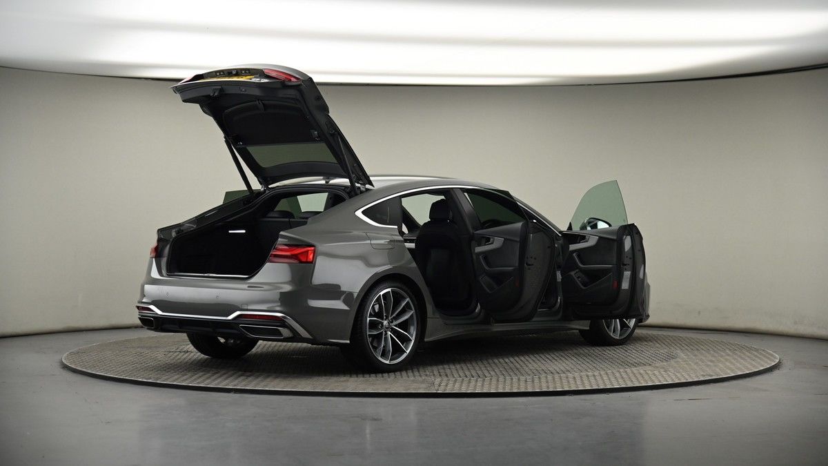 More views of Audi A5