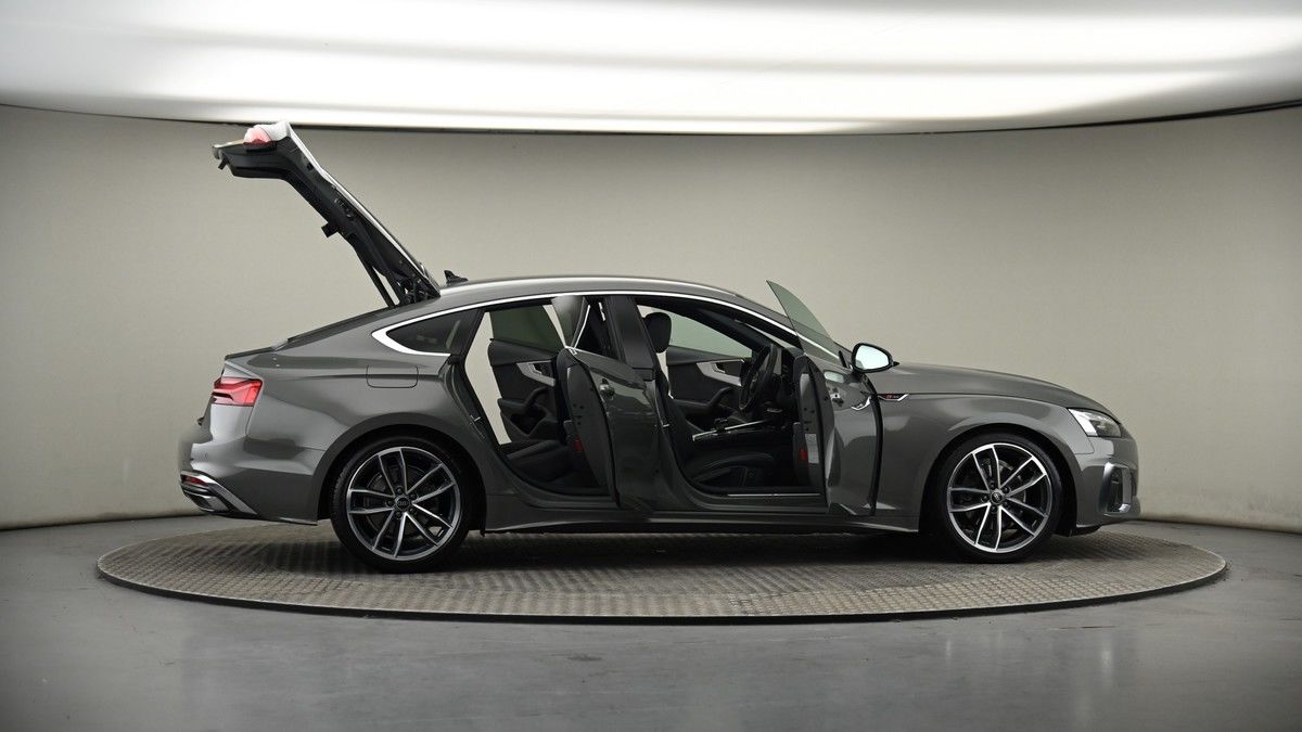 More views of Audi A5