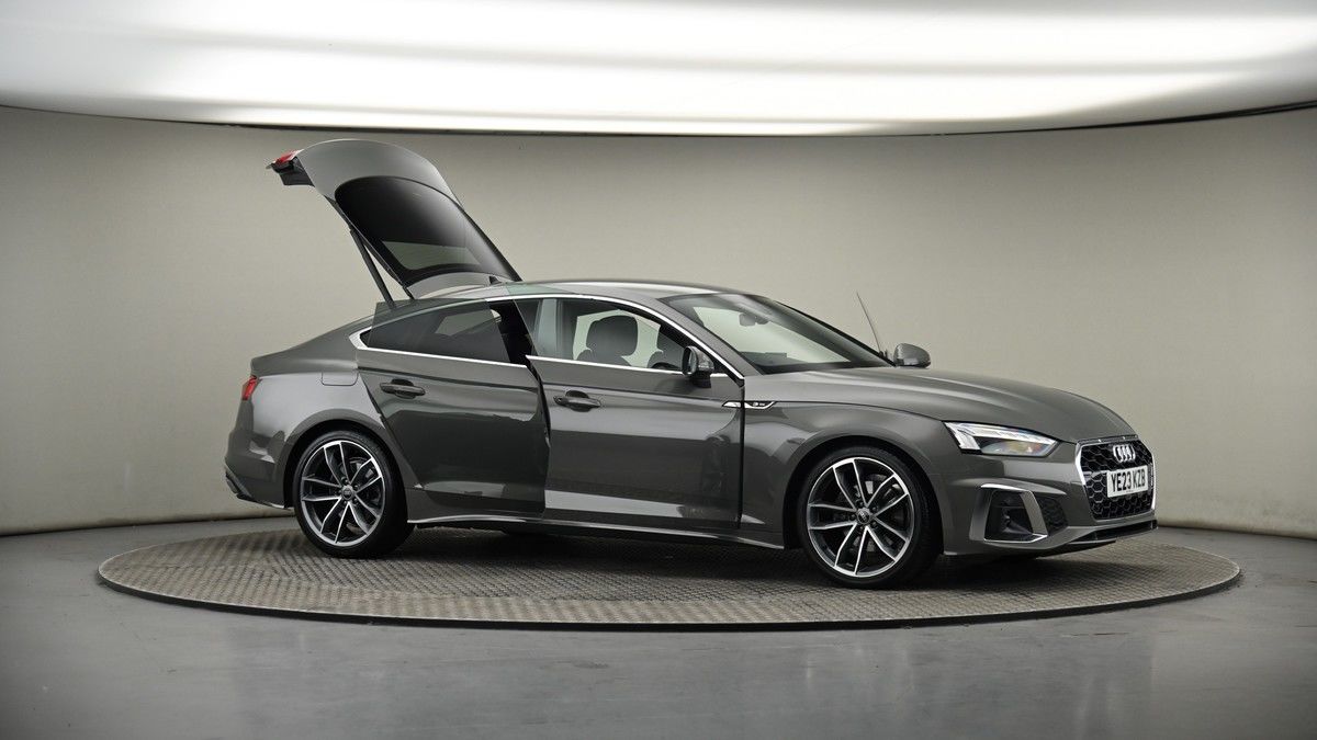 More views of Audi A5