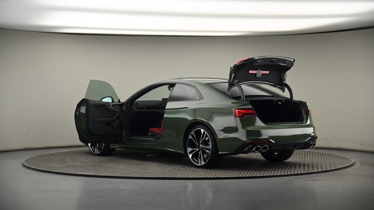 More views of Audi S5