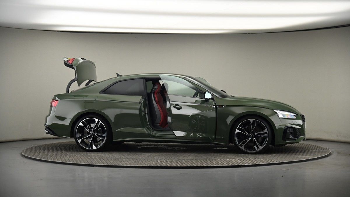 More views of Audi S5