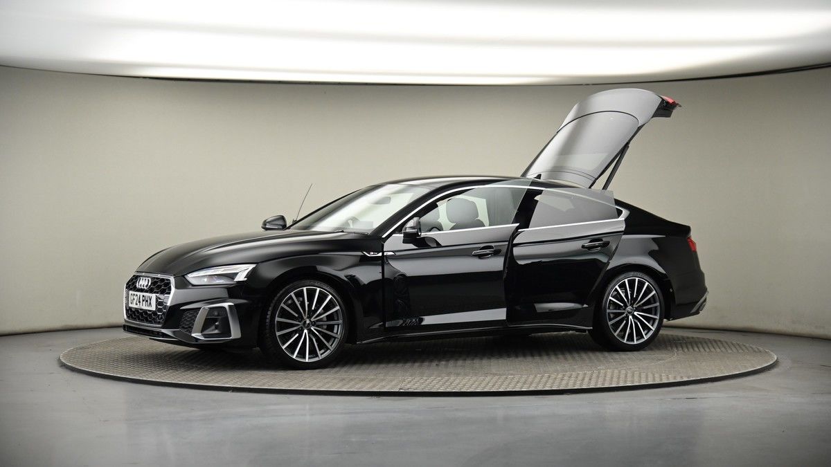 More views of Audi A5