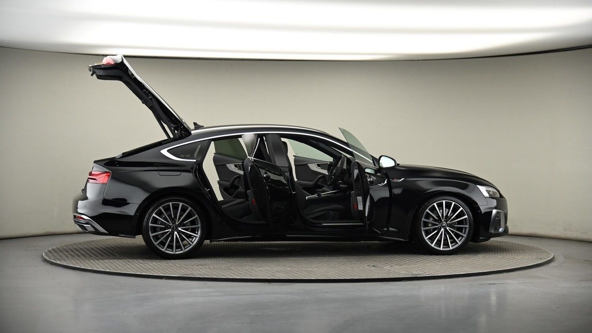 More views of Audi A5
