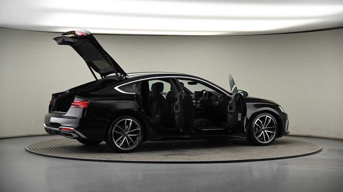 More views of Audi A5