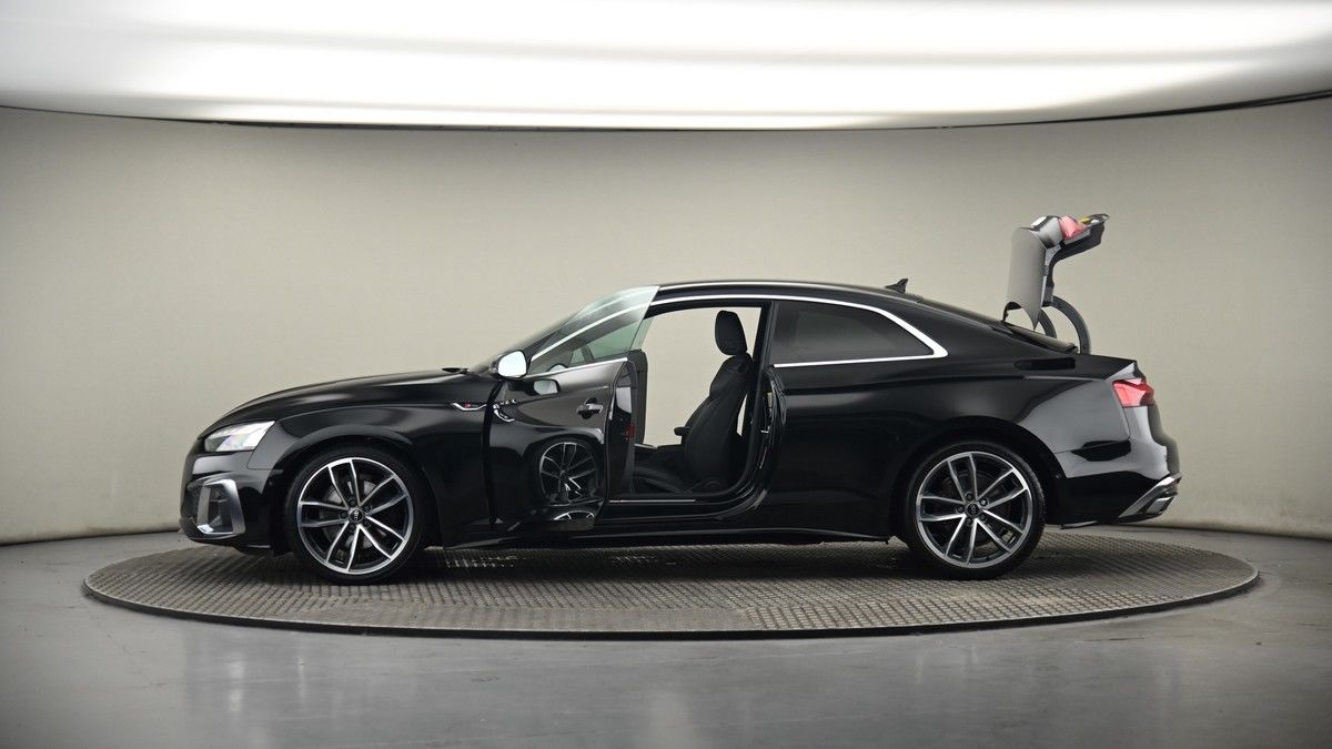 More views of Audi A5