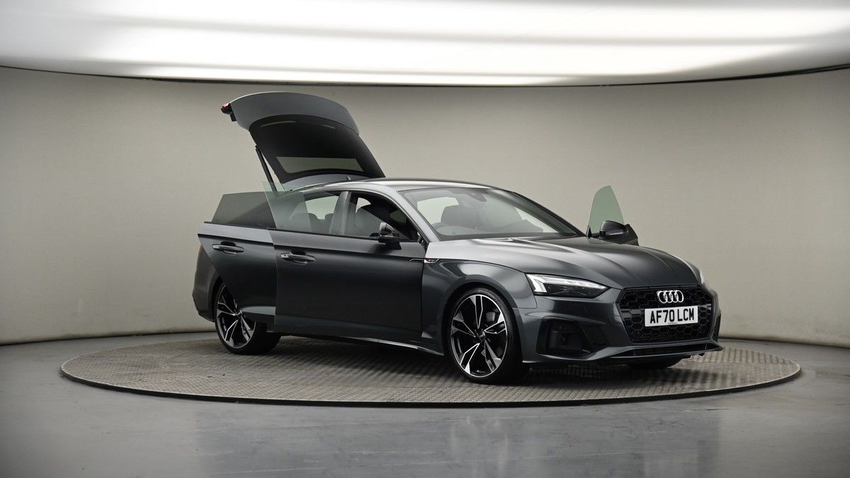More views of Audi A5