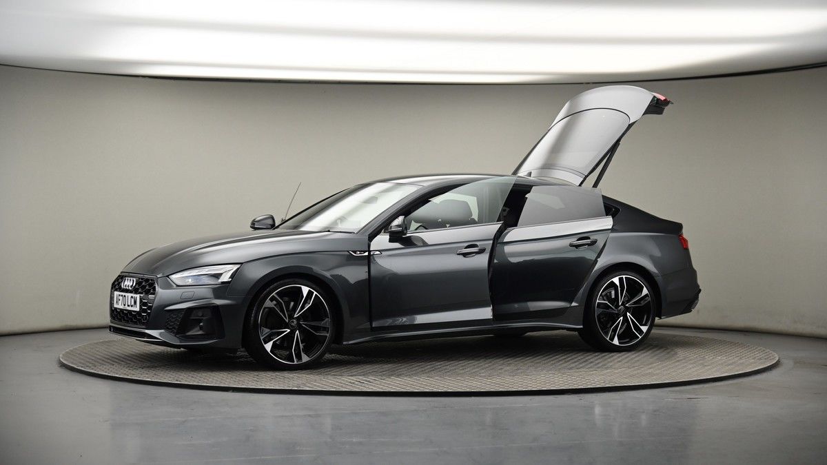More views of Audi A5