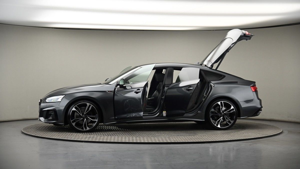 More views of Audi A5