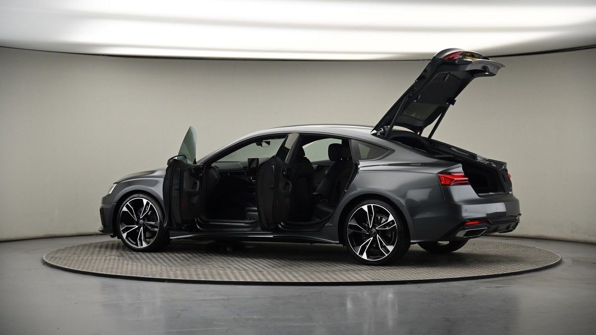 More views of Audi A5