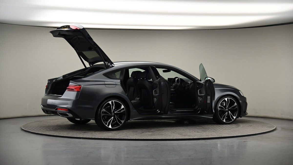 More views of Audi A5