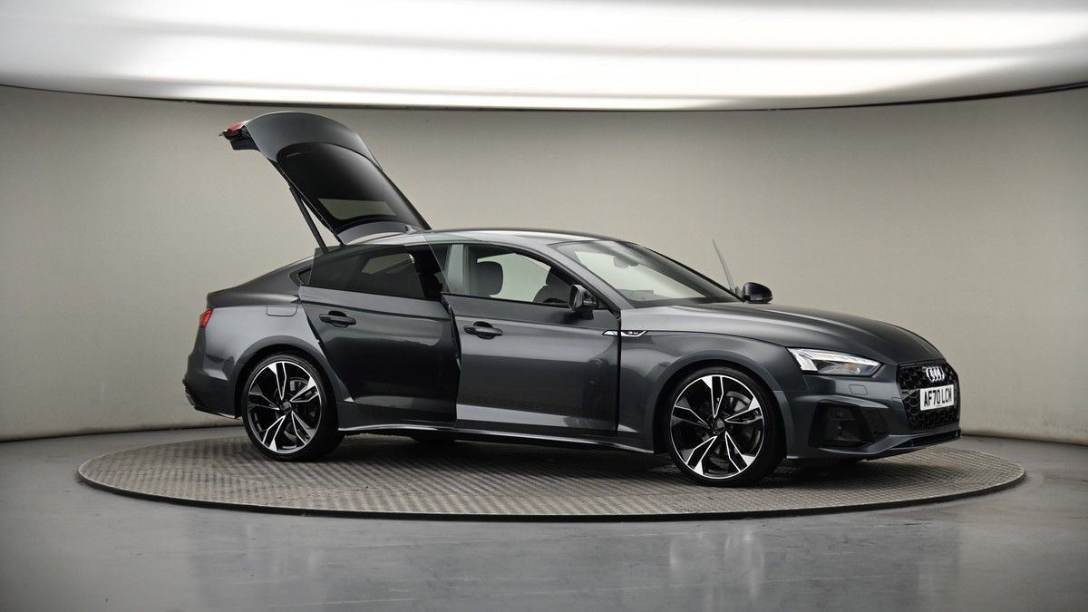 More views of Audi A5