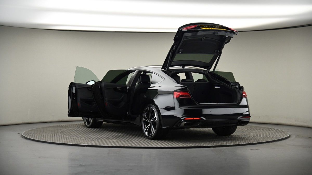 Audi A5 Image 7