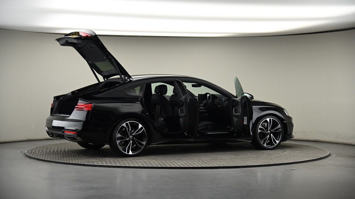 More views of Audi A5