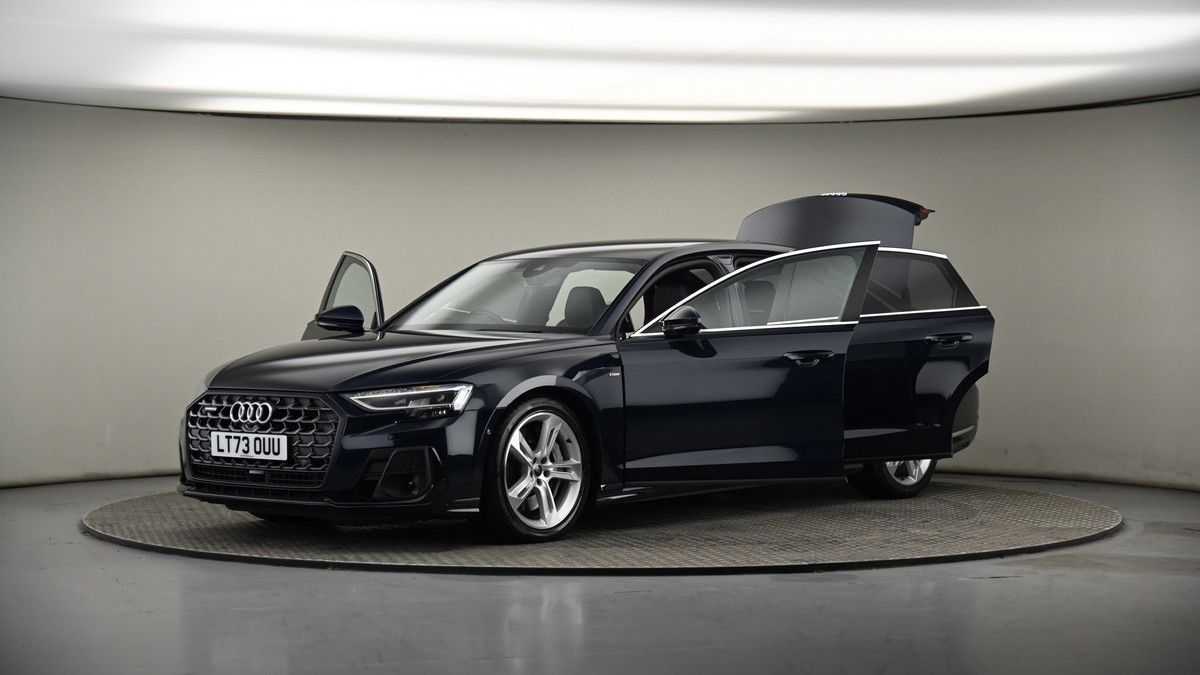 More views of Audi A8