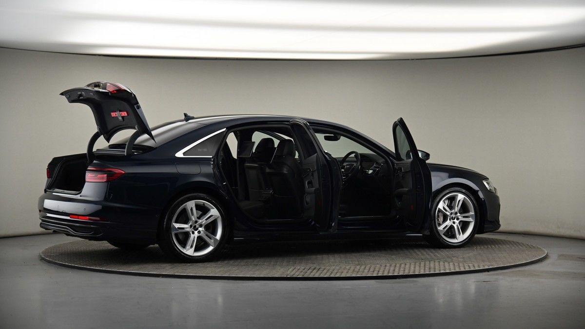 More views of Audi A8