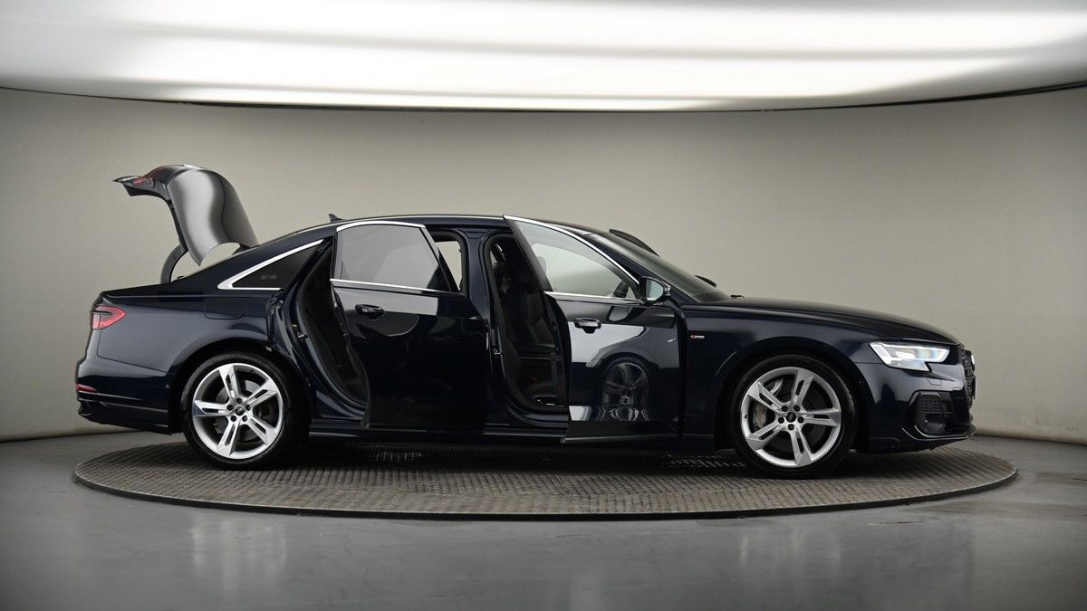 More views of Audi A8