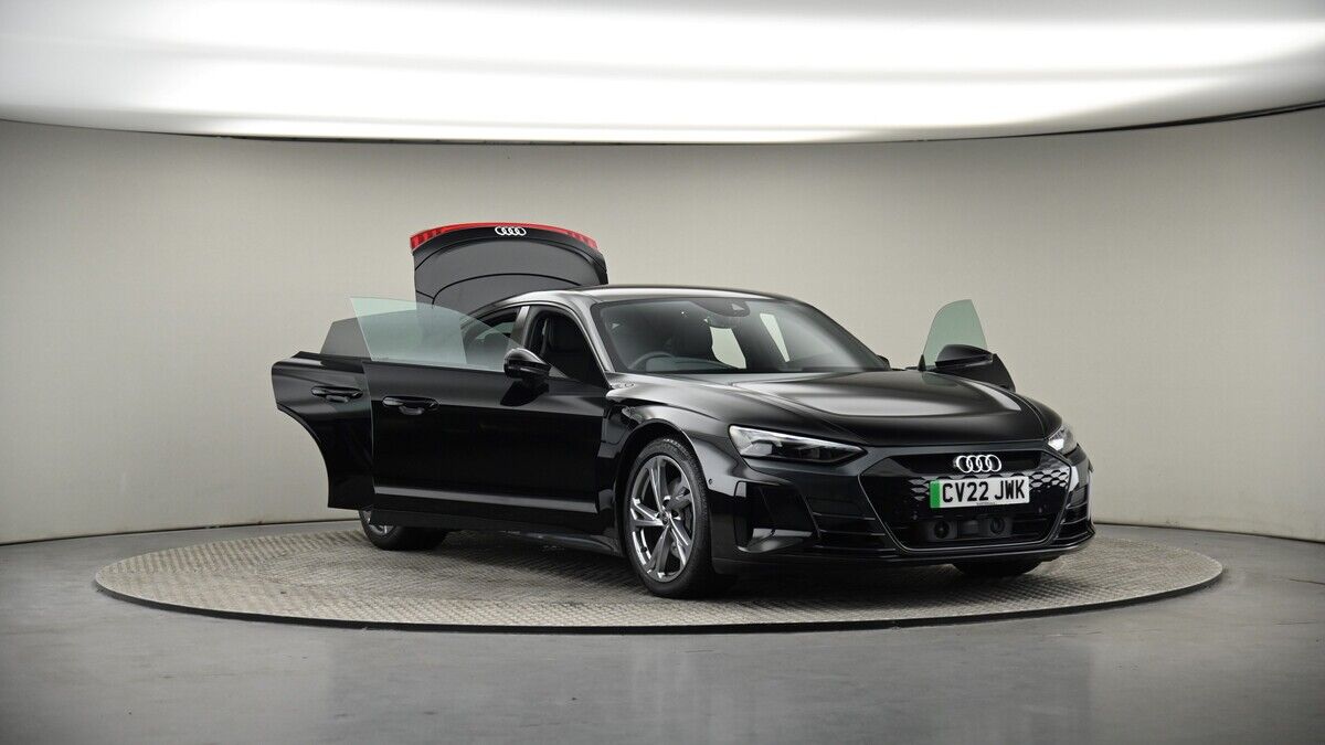 More views of Audi e-tron GT