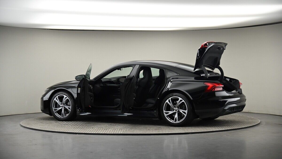 More views of Audi e-tron GT