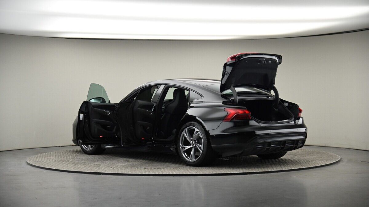 More views of Audi e-tron GT