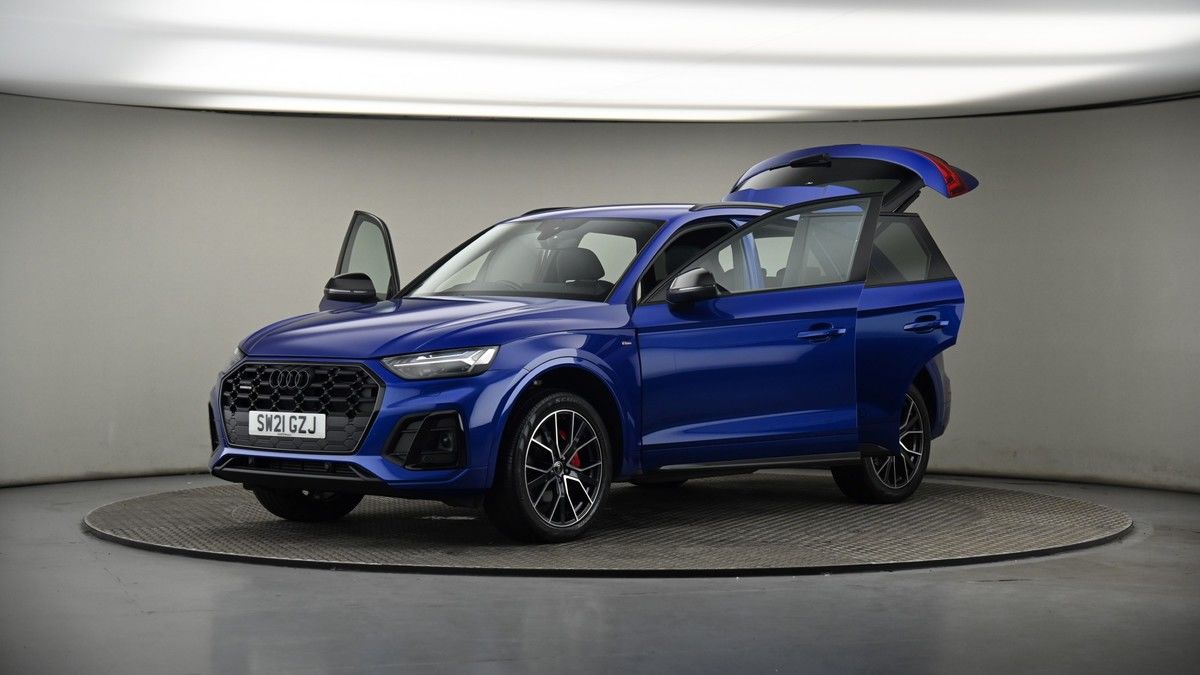 More views of Audi Q5