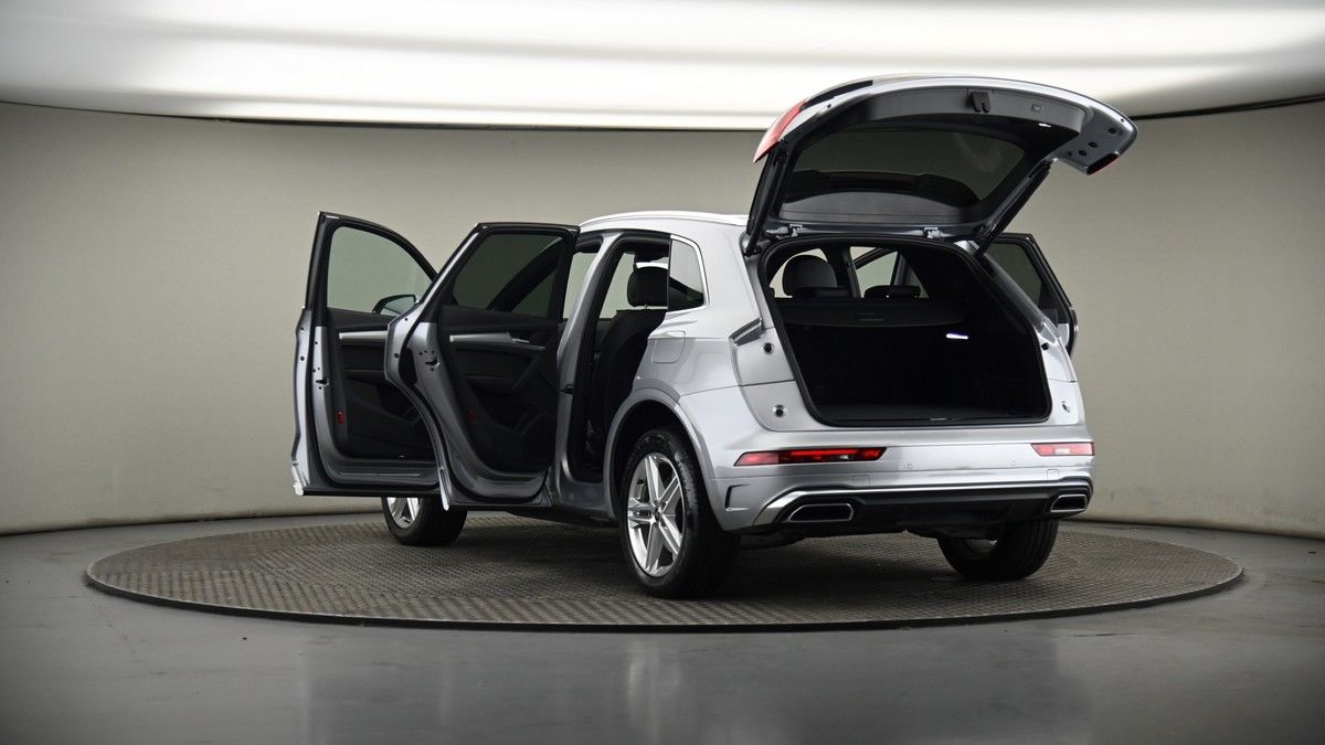 Audi Q5 Image 8
