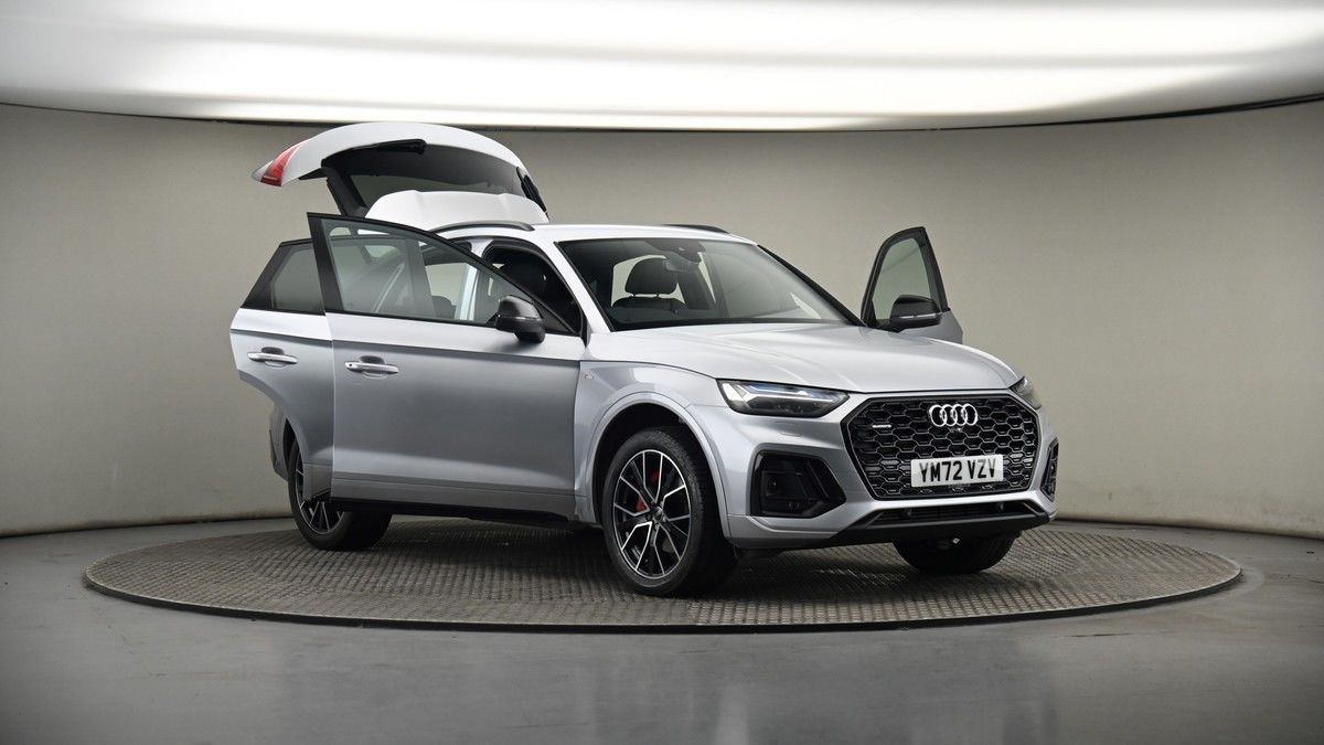 More views of Audi Q5