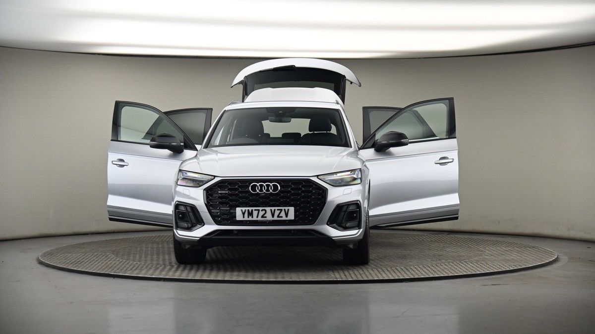 More views of Audi Q5