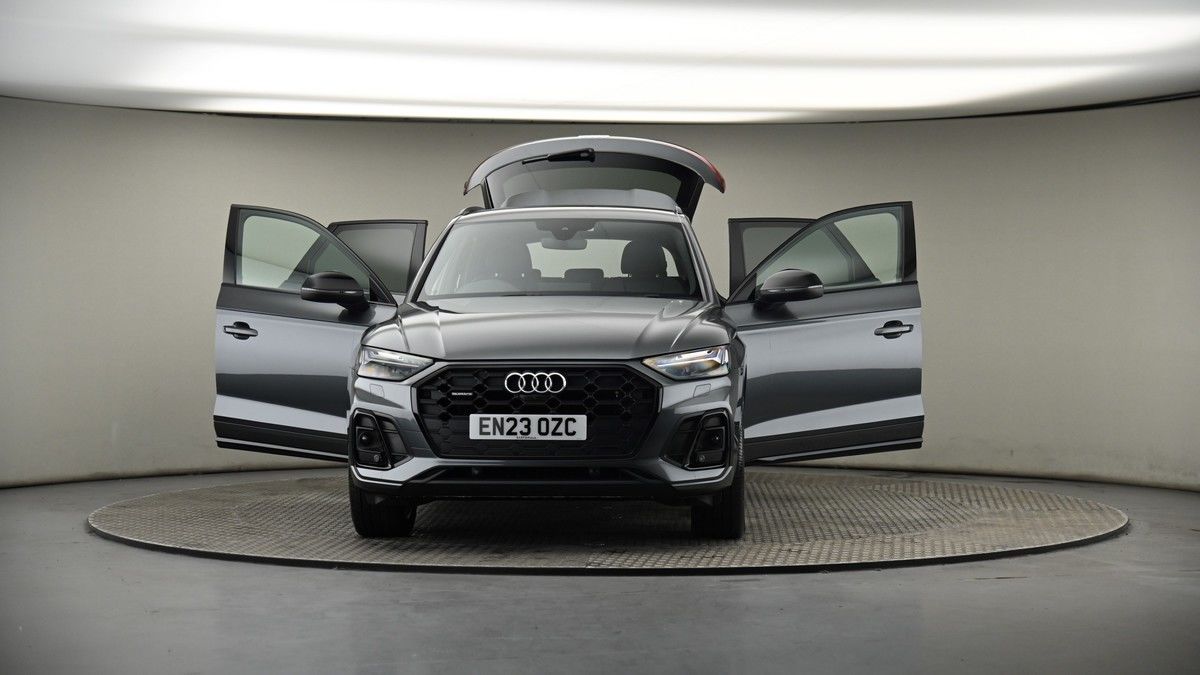 More views of Audi Q5