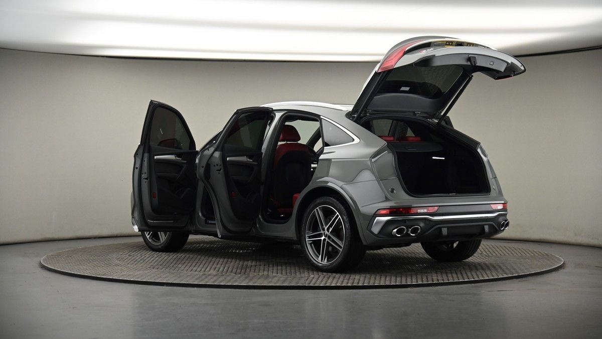 More views of Audi SQ5