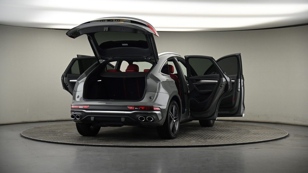 More views of Audi SQ5
