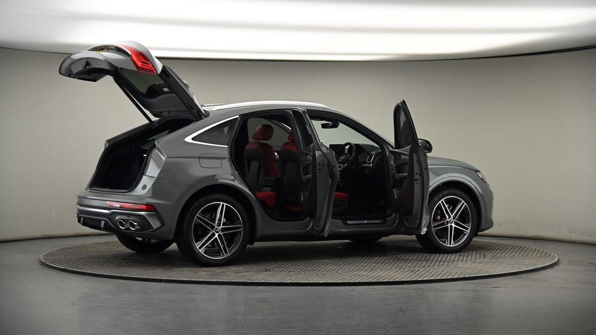 More views of Audi SQ5