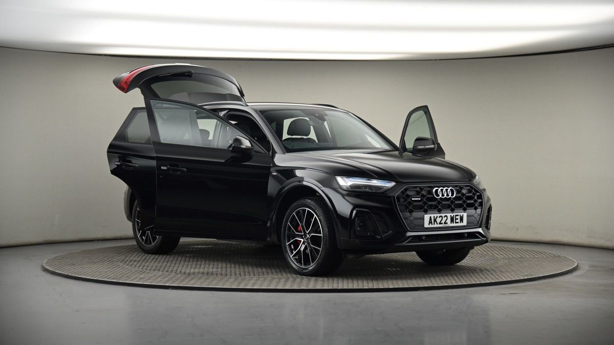 More views of Audi Q5