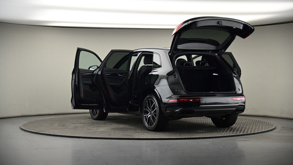 Audi Q5 Image 8