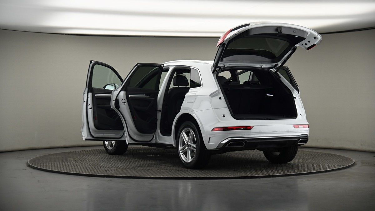 Audi Q5 Image 7