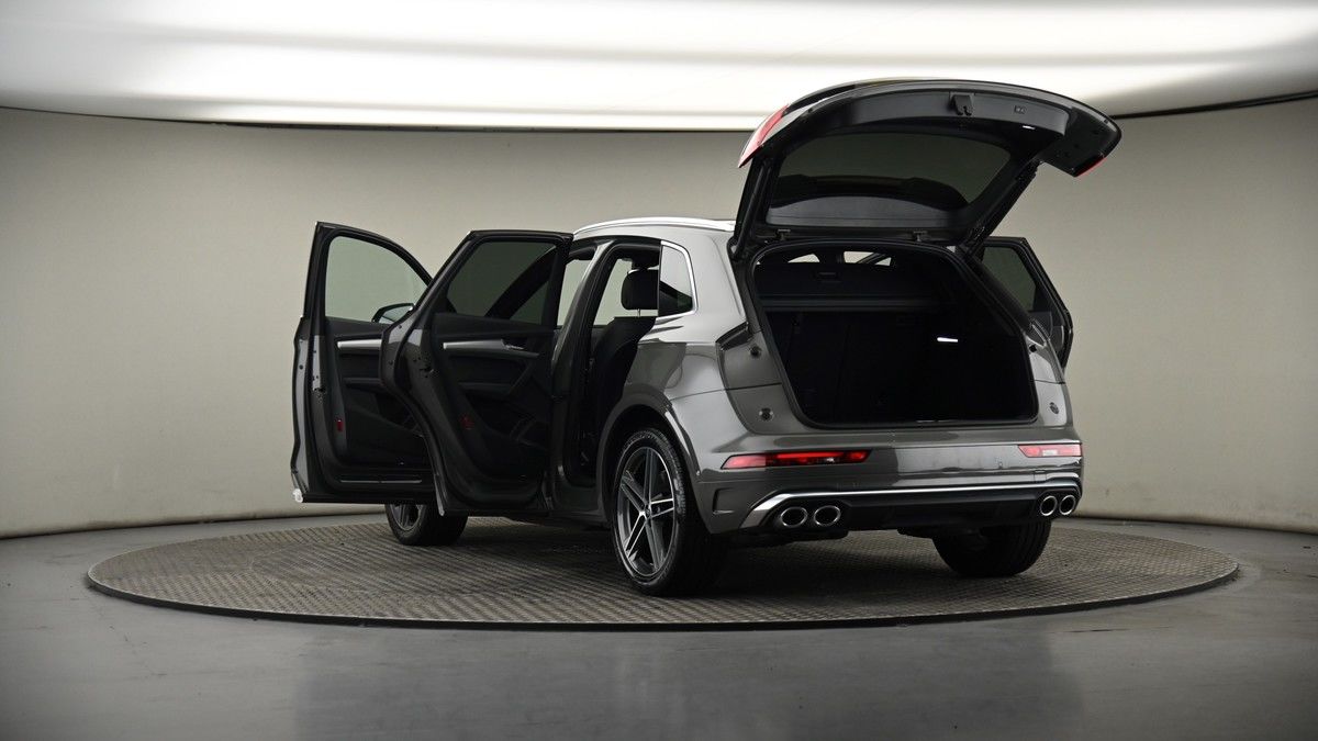 Audi SQ5 Image 8