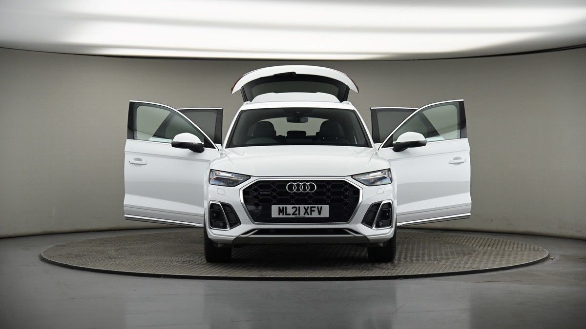 More views of Audi Q5
