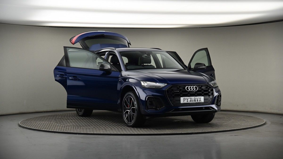 More views of Audi Q5