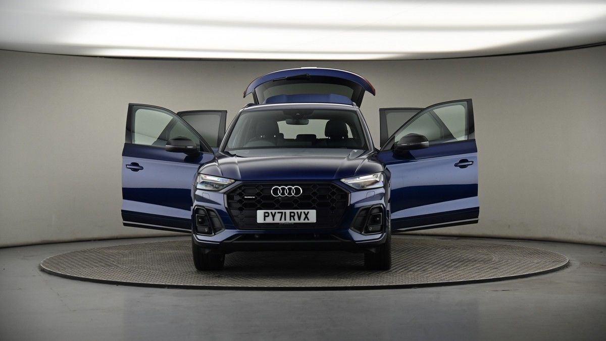 More views of Audi Q5