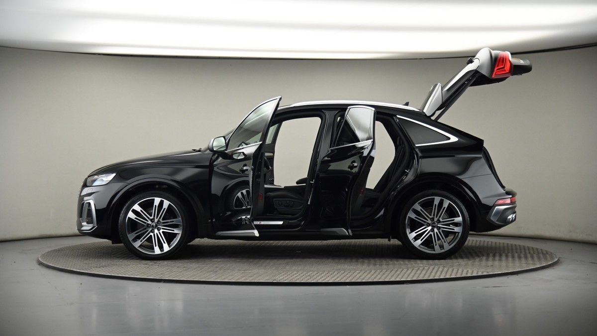 More views of Audi SQ5